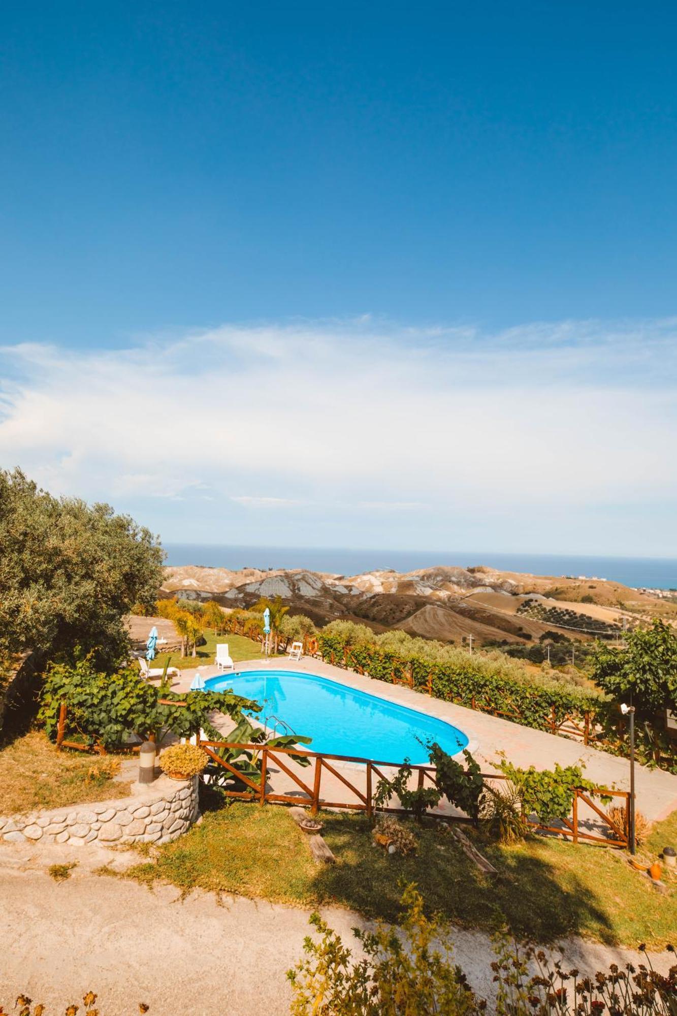 Calami - Villa Romeo - Private Apartments With Pool, Seaview & Olive Grove Santa Caterina Dello Ionio Marina 外观 照片
